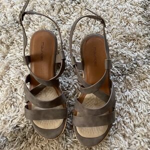 Maurices Hope Taupe Brown Strappy Cork Wedge Sandals Womens 6M 131775